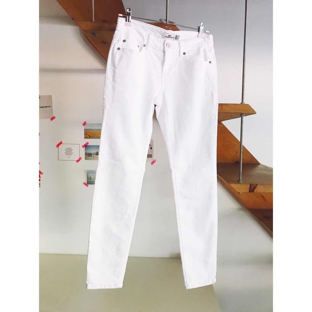 NWT Vineyard Vines white skinny jeans (runs large)
